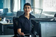 Miriam (Shirin Golchin) ist eine Kollegin von Nora und Alexander und unterstützt das Duo bei den Ermittlungen. Miriam (Shirin Golchin) ist eine Kollegin von Nora und Alexander und unterstützt das Duo bei den Ermittlungen.