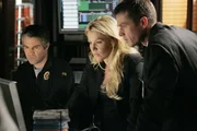 Samantha Spade (Poppy Montgomery) und Martin Fitzgerald (Eric Close)