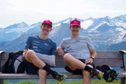 Lukas und Philipp Pertl posieren f&uuml;r ein Foto