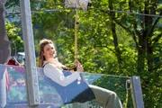 Heimatleuchten Moderatorin Sarah Pernerstetter beim Flying Waters in Bad Gastein