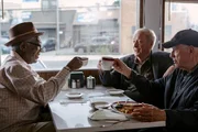 (v.l.n.r.) Willie Davis (Morgan Freeman); Joe Harding (Michael Caine); Albert Garner (Alan Arkin)