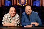Rateteam-Kapit&auml;n Bernhard Ho&euml;cker (l.) und der Fernsehkoch Johann Lafer (r.) bilden ein Rateteam.