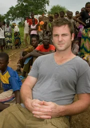 Dave Salmoni sitting with villagers, Chisakila. Dave Salmoni sitting with villagers, Chisakila.