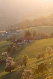 Malerischer Sonnenuntergang im Mostviertel.