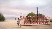 Linda Beal hat für das Salton Sea Museum gearbeitet. Aber das wurde nun auch geschlossen. Nur noch das große Schild lässt erkennen, dass hier am künstlichen See früher viel los war. Linda Beal hat für das Salton Sea Museum gearbeitet. Aber das wurde nun auch geschlossen. Nur noch das große Schild lässt erkennen, dass hier am künstlichen See früher viel los war.