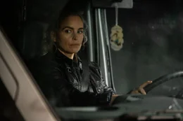 Katia (Nina Hoss)