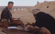 L&agrave;sl&ograve; Alm&agrave;sy (Ralph Fiennes, l.), der Leiter einer internationalen W&uuml;stenexpedition, sucht in der Sahara nach verlorenen Oasen.