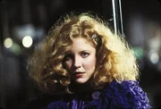 Liz Blake (Nancy Allen)
