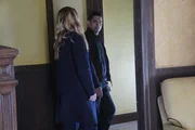 Ellie Bishop (Emily Wickersham, l.); Nick Torres (Wilmer Valderrama, r.) Ellie Bishop (Emily Wickersham, l.); Nick Torres (Wilmer Valderrama, r.)