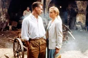 00.00 Il paziente inglese Durante una spedizione scientifica in Nord Africa, il conte Alm&aacute;sy (Ralph Fiennes) si innamora della bella Katherine (Kristin Scott Thomas).
