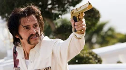 Gang Boss El Huron (Clifton Collins Jr.)