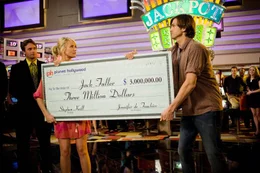 Joy McNally (Cameron Diaz, l.); Jack Fuller (Ashton Kutcher, r.)