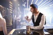 Schuldbewusst und selbstzerst&ouml;rerisch ger&auml;t Lucifer (Tom Ellis) w&auml;hrend Ermittlungen mit Chloe aneinander.