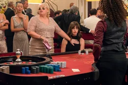 NW_00994_RC Rebel Wilson stars as Penny Rust and Anne Hathaway as Josephine Chesterfield  in THE HUSTLE,  a Metro Goldwyn Mayer Pictures film. Credit: Christian Black / Metro Goldwyn Mayer Pictures &copy; 2019 Metro-Goldwyn-Mayer Pictures Inc.  All Rights Reserved.NW_00994_RC Rebel Wilson stars as Penny Rust and Anne Hathaway as Josephine Chesterfield  in THE HUSTLE,  a Metro Goldwyn Mayer Pictures film. Credit: Christian Black / Metro Goldwyn Mayer Pictures &Acirc;&copy; 2019 Metro-Goldwyn-Mayer Pictures Inc.  All Rights Reserved.