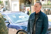 Hank Voight (Jason Beghe)