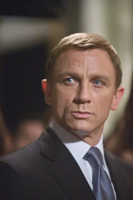 Nach seiner Suspendierung versucht James Bond (Daniel Craig) auf eigene Faust an Dominic Greene heranzukommen, um herauszufinden, was dieser plant.  +++ Die Verwendung des sendungsbezogenen Materials ist nur mit dem Hinweis und Verlinkung auf RTL+ gestattet. +++