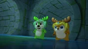 L-R: Bobbi, Kai