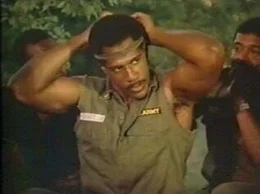 Larry Richards (Steve James)