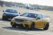 Heute im Test: Der Maserati Gran Turismo MC Stradale und der Mercedes C63 AMG Black Series. Heute im Test: Der Maserati Gran Turismo MC Stradale und der Mercedes C63 AMG Black Series.