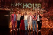 Teamwork kann so viel Spaß machen: Moritz Neumeier und seine Gäste feiern eine gelungene Spezialfolge der "Happy Hour" Teamwork kann so viel Spaß machen: Moritz Neumeier und seine Gäste feiern eine gelungene Spezialfolge der "Happy Hour"