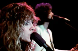 Stevie Nicks tr&auml;gt die Stimme in &bdquo;Rhiannon&ldquo; von Fleetwood Mac.
