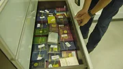 Beschlagnahmte Pässe am Flughafen in Bogotá Beschlagnahmte Pässe am Flughafen in Bogotá