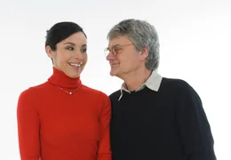 MDR FERNSEHEN DER LANGE LANGE-ABEND, "Eine Hommage an Bernd-Lutz Lange". Nur einmal im Jahr sind Katrin Weber und Bernd-Lutz Lange im Leipziger academixer-Keller zu Gast. Pointenreich pr&auml;sentieren sie dann im Ping-Pong-Takt Kindheitserlebnisse, Jugends&uuml;nden, Pubert&auml;tskrisen und nat&uuml;rlich ihr reichlich erfolgreiches berufliches Schaffen. Bernd-Lutz Lange und Katrin Weber.
