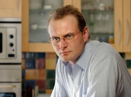Jan (Devid Striesow) f&uuml;hrt ein schwieriges Gespr&auml;ch mit seiner Frau Sabine.