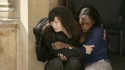 Gwen Cooper (Eve Myles) und Beth (Nikki Amuka-Bird, r) Gwen Cooper (Eve Myles) und Beth (Nikki Amuka-Bird, r)