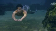 Zac (Chai Romruen) traut seinen Augen kaum: Er hat etwas ungewöhnliches entdeckt. Zac (Chai Romruen) traut seinen Augen kaum: Er hat etwas ungewöhnliches entdeckt.