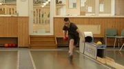 Niclas auf seiner heimischen Kegelbahn. Niclas auf seiner heimischen Kegelbahn.