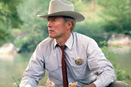 Sheriff Red Garnett (Clint Eastwood), der Butch einst ins Gef&auml;ngnis gebracht hat, macht sich auf die Suche nach den Fl&uuml;chtigen.