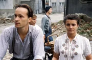 Maxi Grandauer (Thomas Darchinger) und Hildegard (Patrizia Schwöbel). Maxi Grandauer (Thomas Darchinger) und Hildegard (Patrizia Schwöbel).