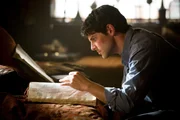 GRIMM -- "Bad Moon Rising" -- Pictured: David Giuntoli as Nick Burkhardt GRIMM -- "Bad Moon Rising" -- Pictured: David Giuntoli as Nick Burkhardt