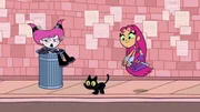 Jinx (l.), Starfire (r.)