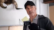 Undercover-Ermittler Alex Pollack (Hannes Jaenicke) ermittelt auf eigene Faust. Undercover-Ermittler Alex Pollack (Hannes Jaenicke) ermittelt auf eigene Faust.