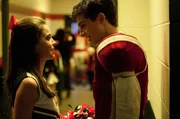 L-R: Brooke Benton (Katherine Hughes) und Danny Vance (Timoth&eacute;e Chalamet)