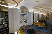 Das prachtvolle Foyer des Hotels Europejski. Das prachtvolle Foyer des Hotels Europejski.