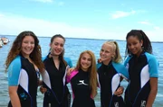 Natalie, Kaya, Luna, Jolina und Serena (v.l.n.r.) freuen sich aufs Wakeboarden.