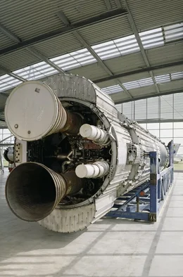 In der Flugwerft Schlei&szlig;heim des Deutschen Museums lagert eine Europa-Rakete im Original.