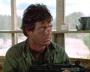 Rick (Larry Manetti) will seine ermordete Schwester r&auml;chen.