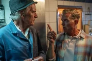 Haben eine offene Rechnung zu begleichen, v.li.: Kurt Ravn als Otto, Peter Mygind als Dan Sommerdahl Haben eine offene Rechnung zu begleichen, v.li.: Kurt Ravn als Otto, Peter Mygind als Dan Sommerdahl