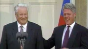 L-R: Boris Yeltsin und Bill Clinton. L-R: Boris Yeltsin und Bill Clinton.