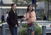 Samantha (Rachel Keller, l.); Luna (No&eacute;mie Nakai, r.)