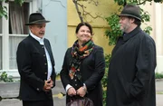 Nach Monikas Ansage entschuldigt sich sogar Schattenhofer f&uuml;r sein Verhalten. Von links: Lorenz Schattenhofer (Werner Rom), Monika Vogl (Christine Reimer) und Benedikt Stadlbauer (Andreas Geiss).