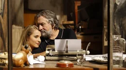 Um seine Tochter Belle (Dianna Agron) und seine Familie vor einer gef&auml;hrlichen Mafiosi-Bande zu besch&uuml;tzen, zieht Giovanni (Robert De Niro) mit ihnen im Rahmen eines Zeugenschutzprogrammes in die franz&ouml;sische Normandie und lebt dort fortan getarnt als Schriftsteller unter dem Namen Fred Blake.