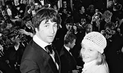 Robert De Niro und Jodie Foster pr&auml;sentieren &bdquo;Taxi Driver&ldquo; bei den Filmfestspielen von Cannes, 1976.