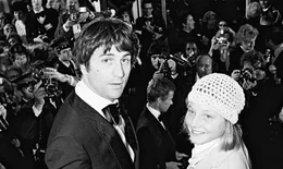Robert De Niro und Jodie Foster pr&auml;sentieren &bdquo;Taxi Driver&ldquo; bei den Filmfestspielen von Cannes, 1976.