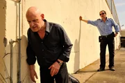 Krüger (Christian Redl, l.) muss sich wieder einmal kluge Sprüche von Fichte (Thorsten Merten, r.) anhören. Krüger (Christian Redl, l.) muss sich wieder einmal kluge Sprüche von Fichte (Thorsten Merten, r.) anhören.