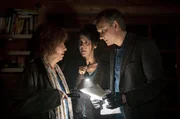 SENDER: ARD - SENDETITEL: Morden im Norden Folge 59 - UNTERTITEL:  Angst - CAPTION:  ARD MORDEN IM NORDEN FOLGE 59, "Angst", am Montag (23.01.17) um 18:50 Uhr im ERSTEN..Jana Overbeck (Katinka Auberger, M.) trifft sich mit Sigrid Grothius (Teresa Harder, l.) und deren Sohn Klaus (Sebastian Weber , r.)..&copy; ARD/Georges Pauly, honorarfrei - Verwendung gem&auml;&szlig; der AGB im engen inhaltlichen, redaktionellen Zusammenhang mit genannter ARD-Sendung bei Nennung "Bild: ARD/Georges Pauly" (S2+). ARD-Programmdirektion/Bildredaktion, Tel: 089/5900-23534, Fax: 089/550-1259, bildredaktion@DasErste.de